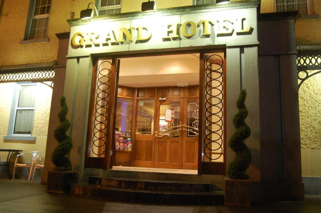 Grand Hotel โม๊ท ภายนอก รูปภาพ